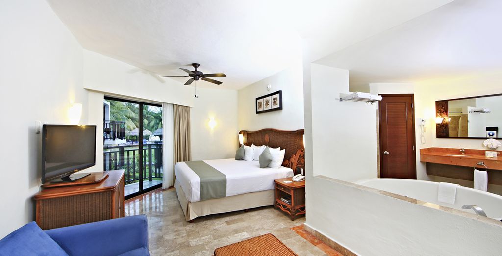 Sandos Caracol Eco Resort 4*S
