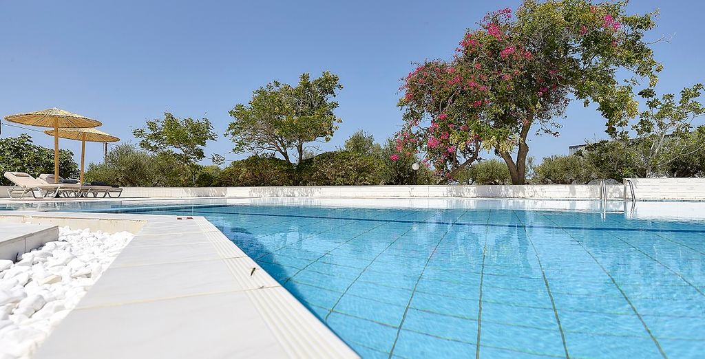 Vasia Royal Hotel 4*