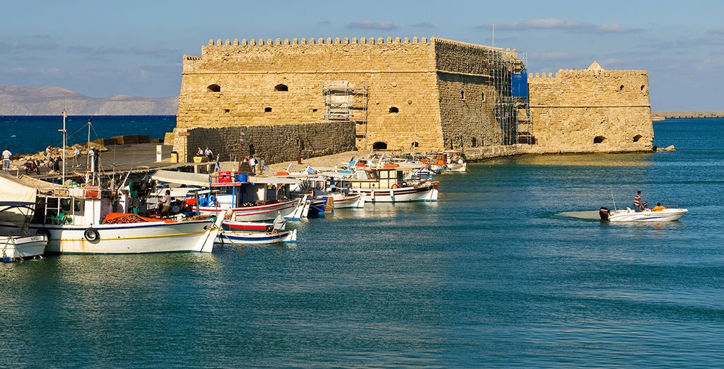 Hotel Melrose Rethymno 4*
