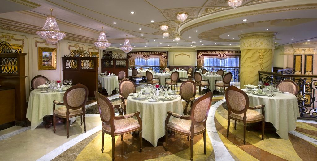 Hotel Royal Rose 5* e estensione a Dubai