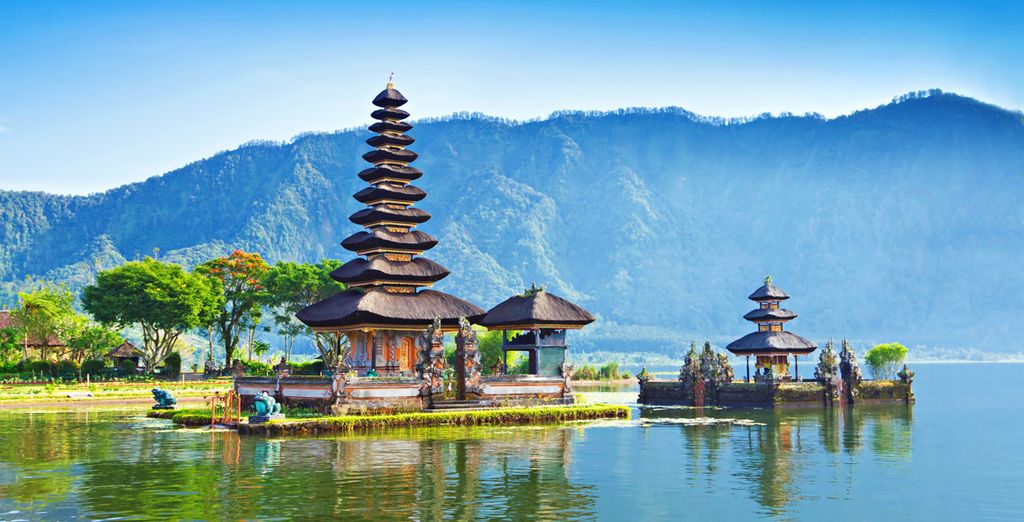 Payogan Villa Resort and Spa 5* & Leaf Jimbaran Bali Luxurious Villa & Spa Retreat 5*