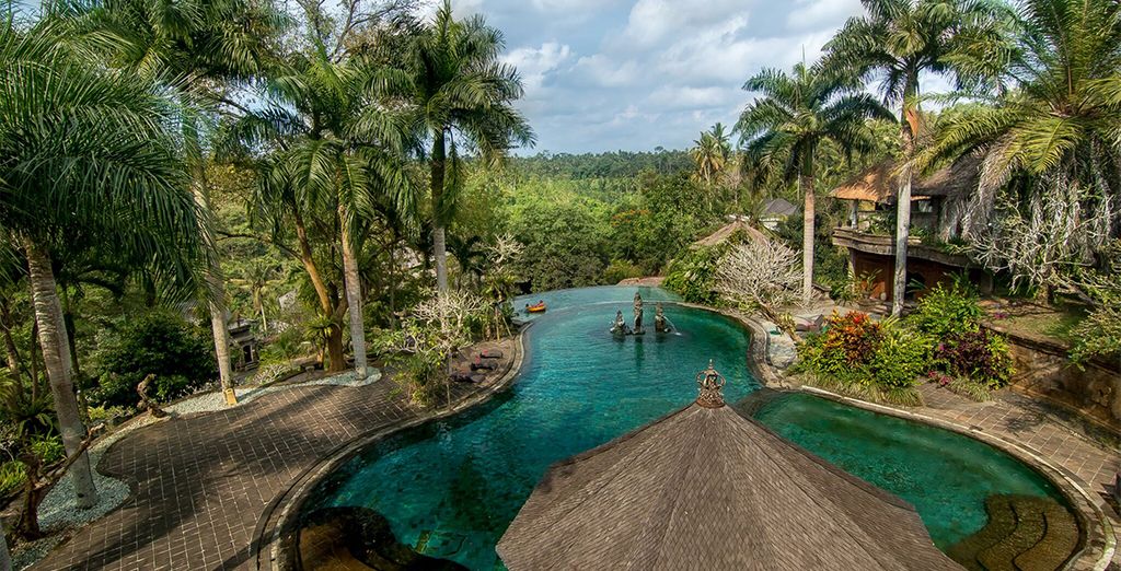 Payogan Villa Resort and Spa 5* & Leaf Jimbaran Bali Luxurious Villa & Spa Retreat 5*