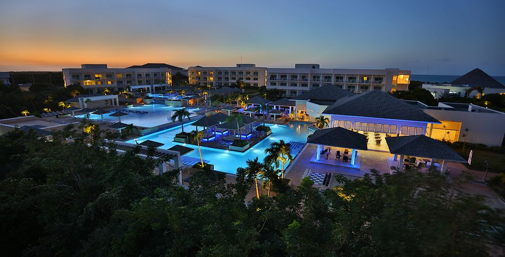 L'Avana, Cienfuegos e Trinidad in Casa Particular + Hotel Valentin Perla Blanca 4*S Cayo S. Maria - Adults Only