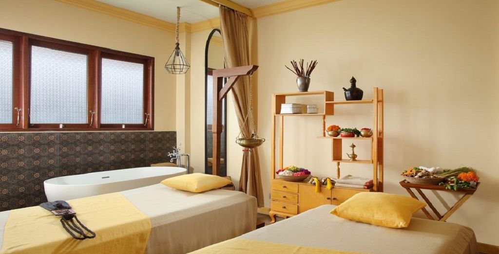 Adiwana Resort Jembawan 4* + Radisson Blu Bali Uluwatu 5*
