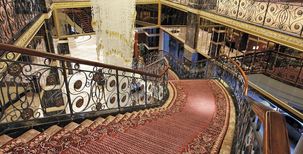 Lotte Hotel Moscow 5*