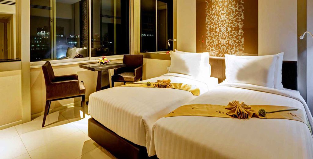 Mandarin Hotel By Centrepoint Bangkok 4* + The Leaf Oceanside Khao Lak 4*