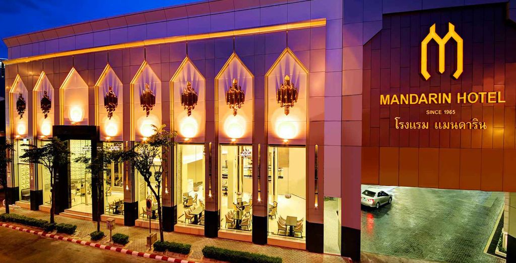 Mandarin Hotel By Centrepoint Bangkok 4* + The Leaf Oceanside Khao Lak 4*