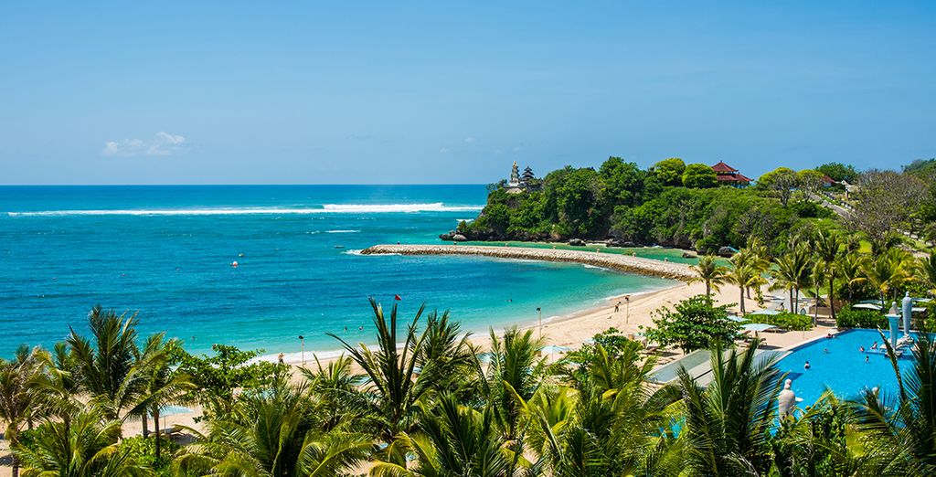 Adiwana Monkey Forest 4* + Lembongan Beach & Resort 5* + Dancing Villas Nusa Dua 5*