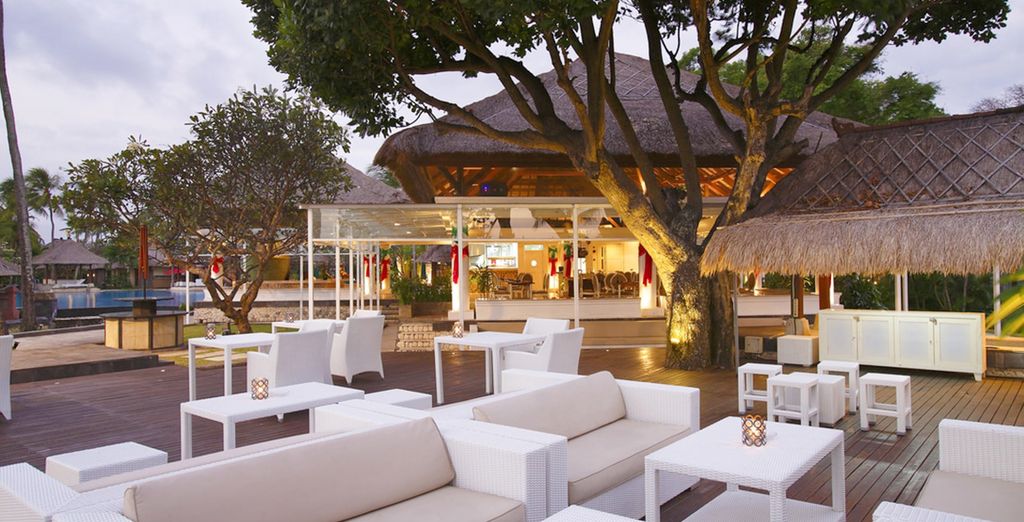Le perle di Bali: Candidasa, Pelaga, Lovina e soggiorno mare a Kuta