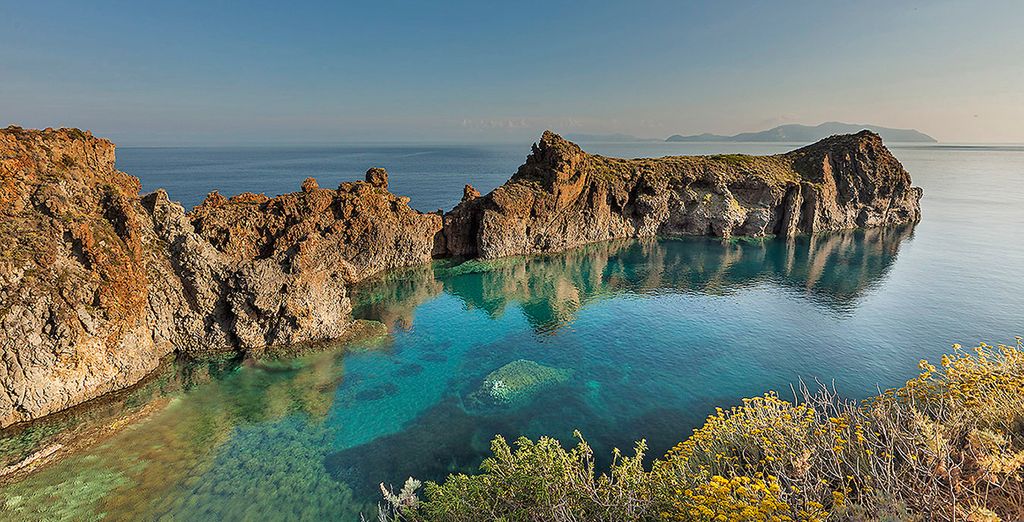 Crociera delle Isole Eolie in Caicco Superior