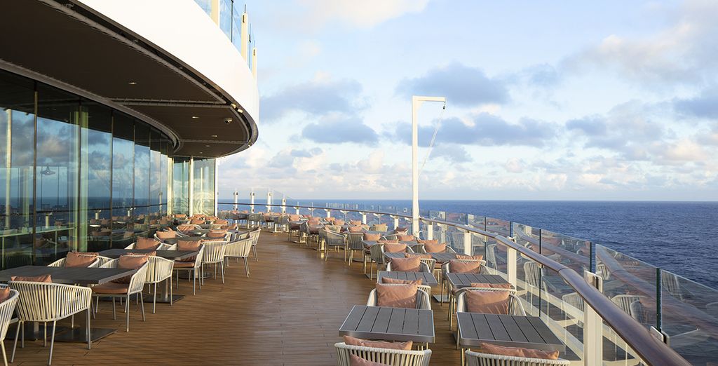 Crociera a bordo della Celebrity Edge nel Mediterraneo