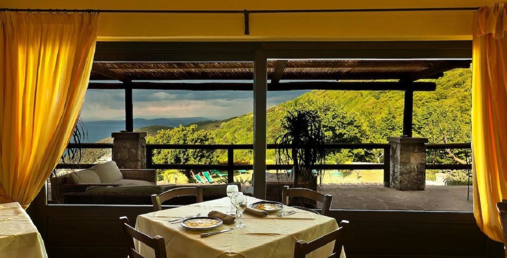 Hotel Pera di Basso