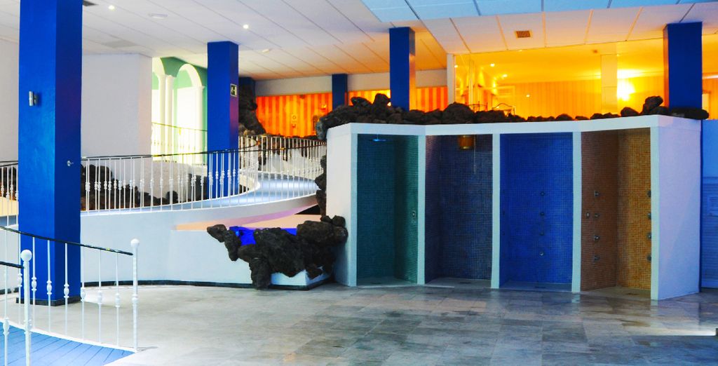 Hotel La Quinta Park Suites & Spa 4*