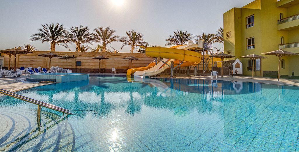 Crociera sul Nilo e Palm Beach Resort Hurghada 4*