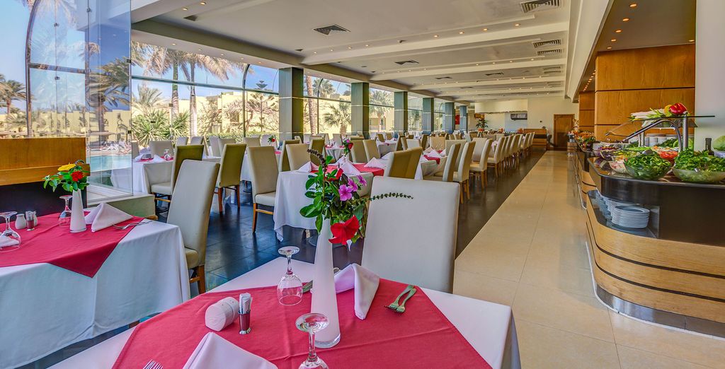 Crociera sul Nilo e Palm Beach Resort Hurghada 4*