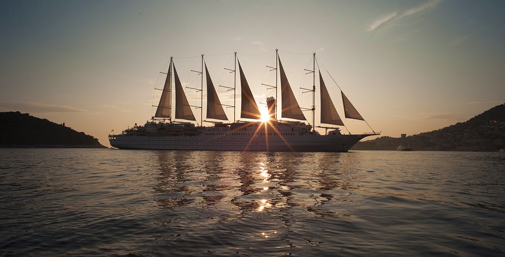 Tra Antille e Isole Vergini in Veliero Windstar 