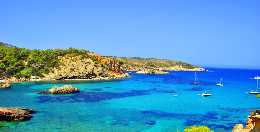 Complex Grand Palladium Palace Ibiza & White Island Ibiza Resort & Spa