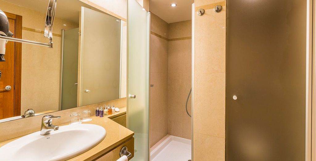 Complex Grand Palladium Palace Ibiza & White Island Ibiza Resort & Spa