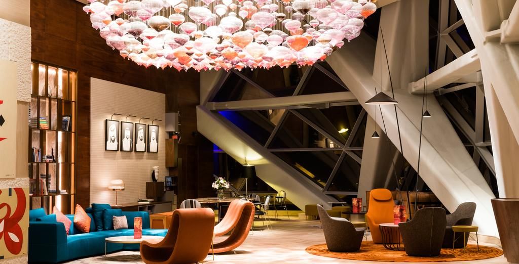 Hyatt Place Dubai/Wasl District 4* + Andaz Capital Gate 5*