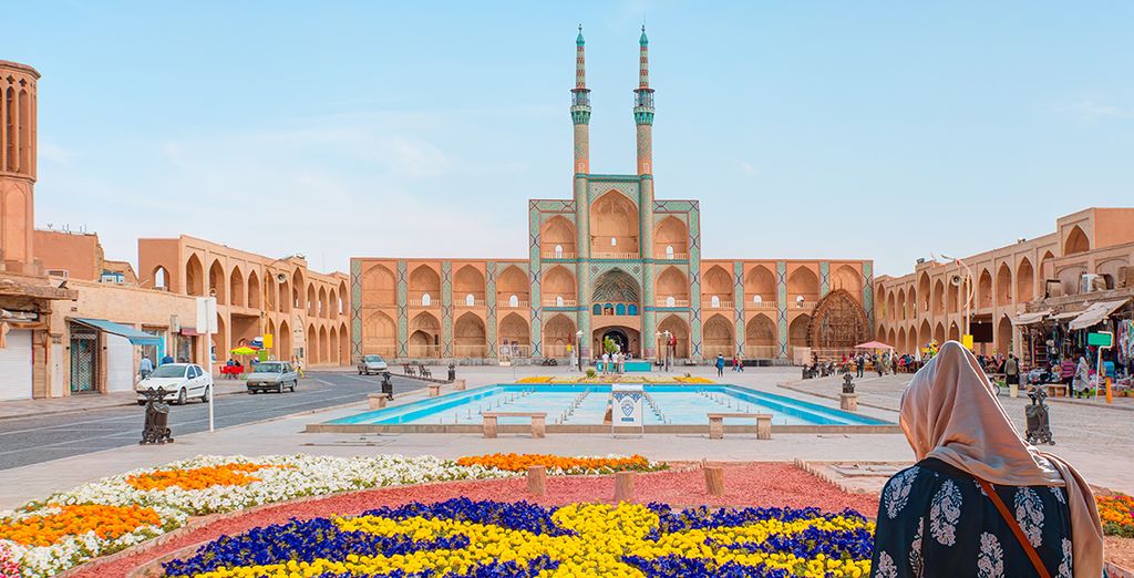 Tour dell'Iran Classico con guida parlante italiano
