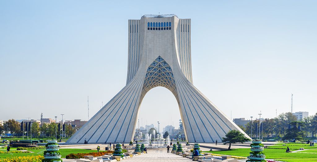 Tour dell'Iran Classico con guida parlante italiano