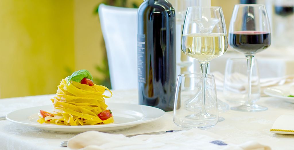 Sport Village Hotel & Spa 4*