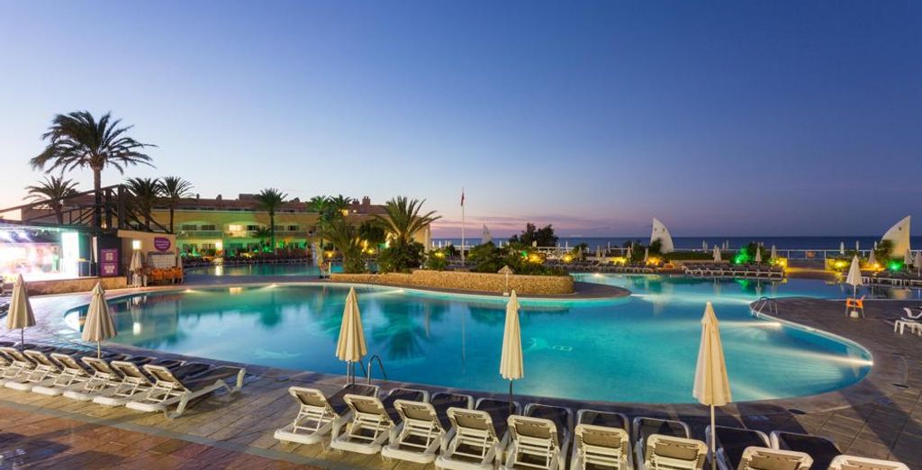 Sirenis Seaview Country Club 4*
