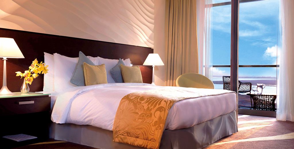 Grand Millennium Business Bay 5* + Radisson Blu Yas Island 4*