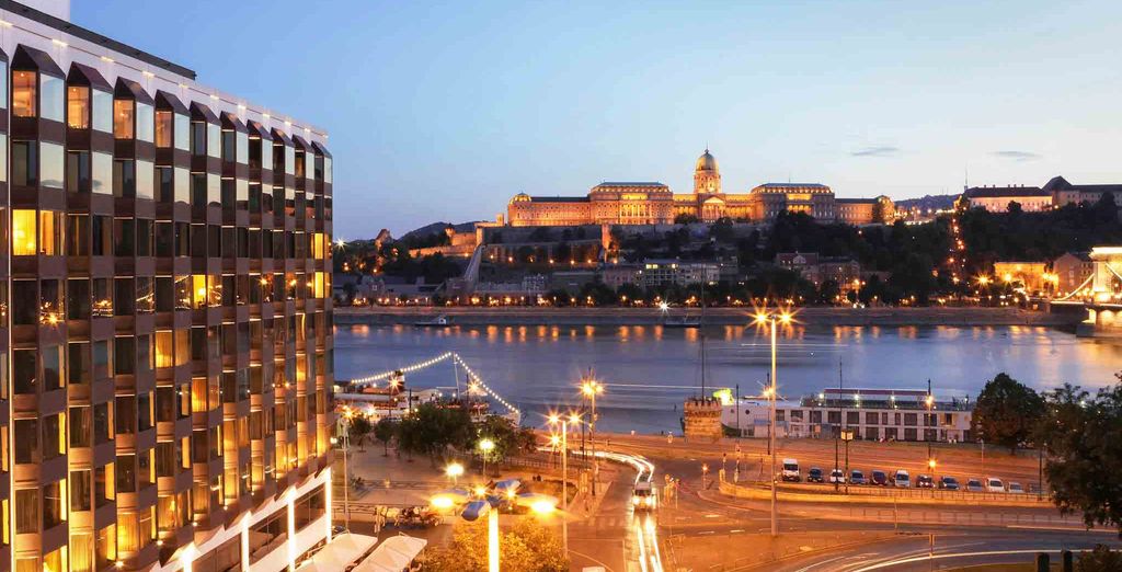 Sofitel Budapest Chain Bridge 5*