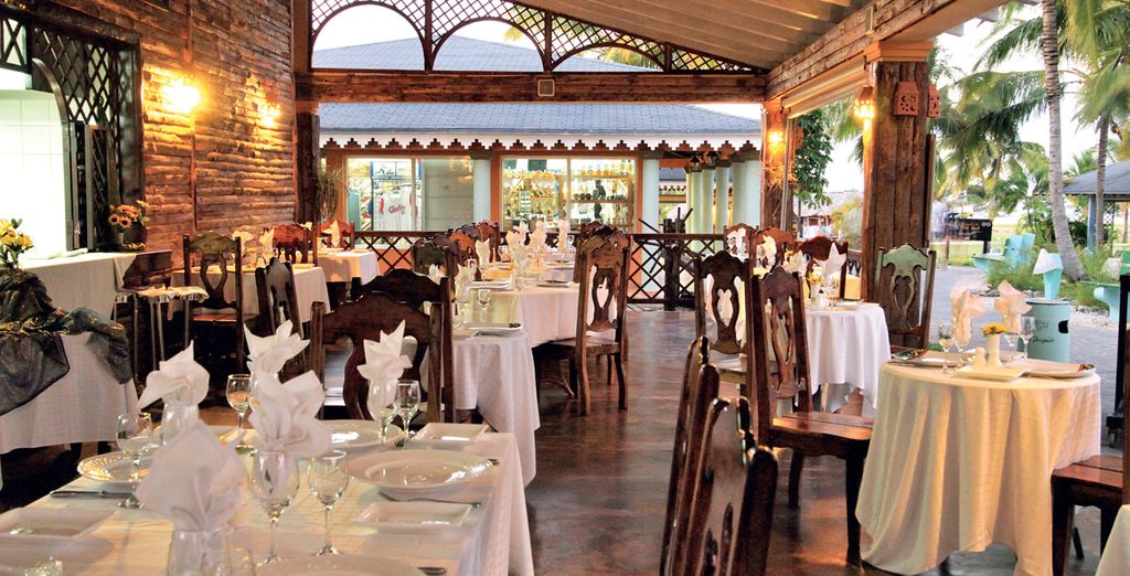 Hotel Playa Pesquero 5*