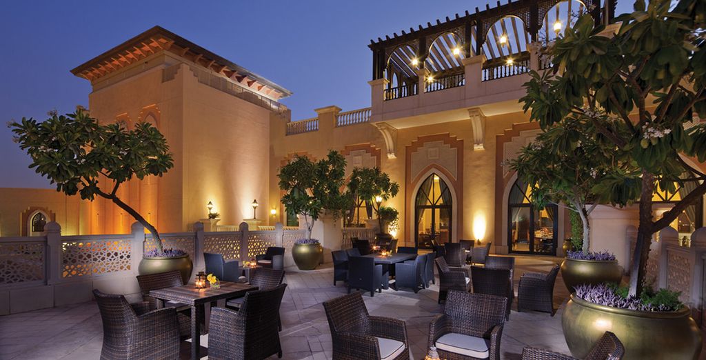 Shangri-La Hotel, Qaryat Al Beri 5*
