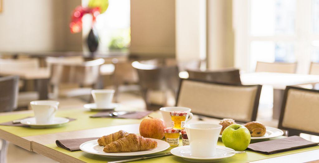Hotel Champs-Elysées Friedland 4*