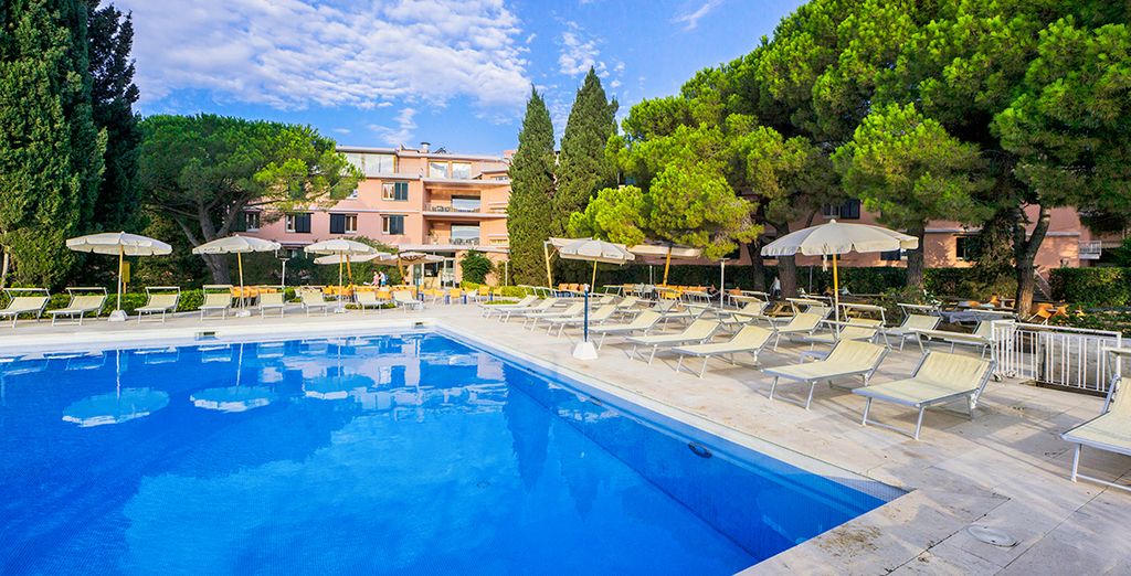 Uappala Hotel Lacona 4*
