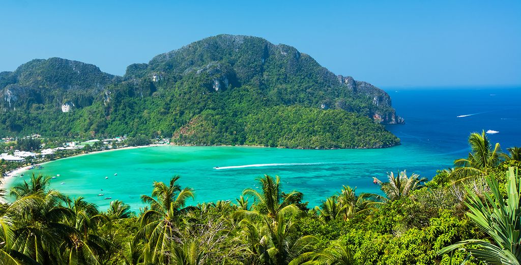 The Yama Hotel Phuket 4* + Deevana Plaza Krabi Aonang 4* + Khaolak Oriental Resort 4*
