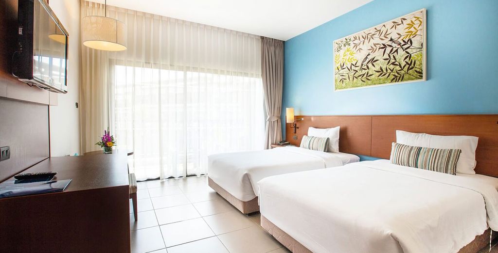 The Yama Hotel Phuket 4* + Deevana Plaza Krabi Aonang 4* + Khaolak Oriental Resort 4*