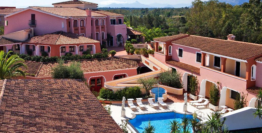Cala Ginepro Resort 4* con traghetto Sardinia Ferries