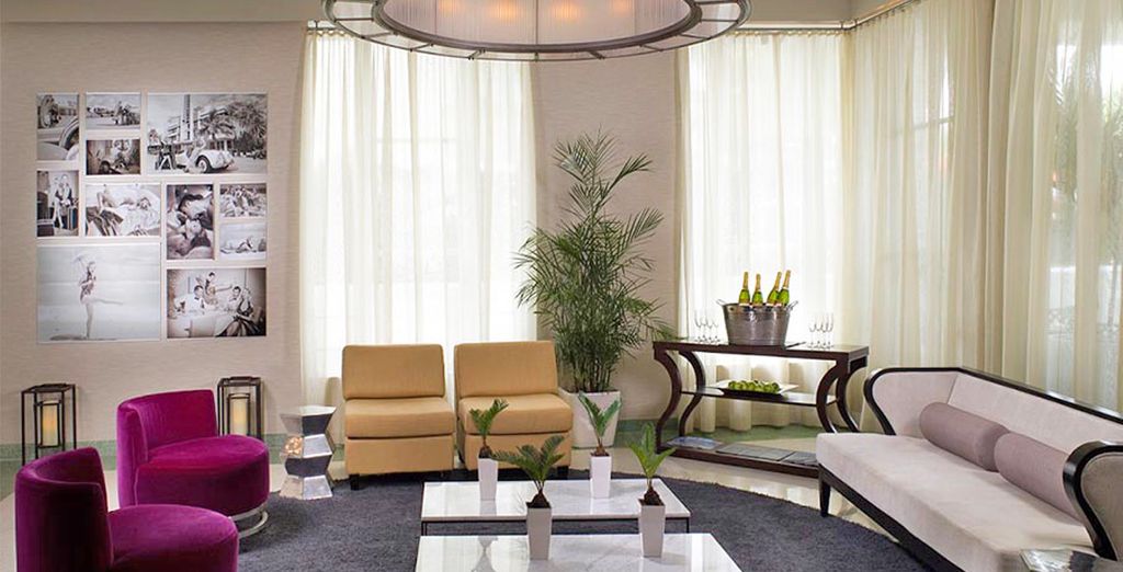 2 notti all'Hotel Breakwater di Miami + 7 notti in Crociera Norwegian Caraibi Occidentali