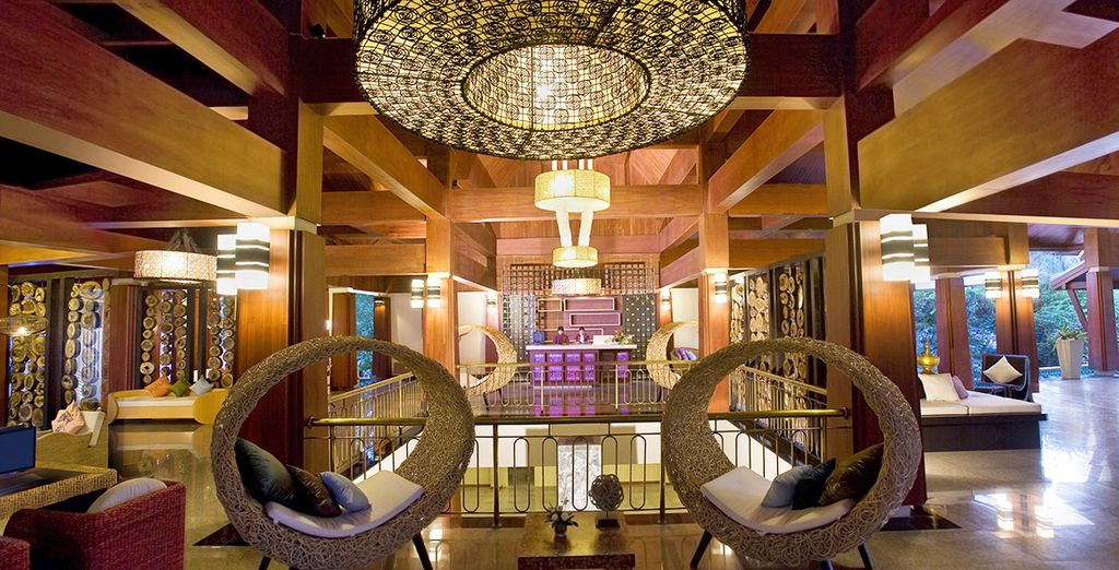 Samui Buri Beach Resort 4* + Panviman Resort 5*