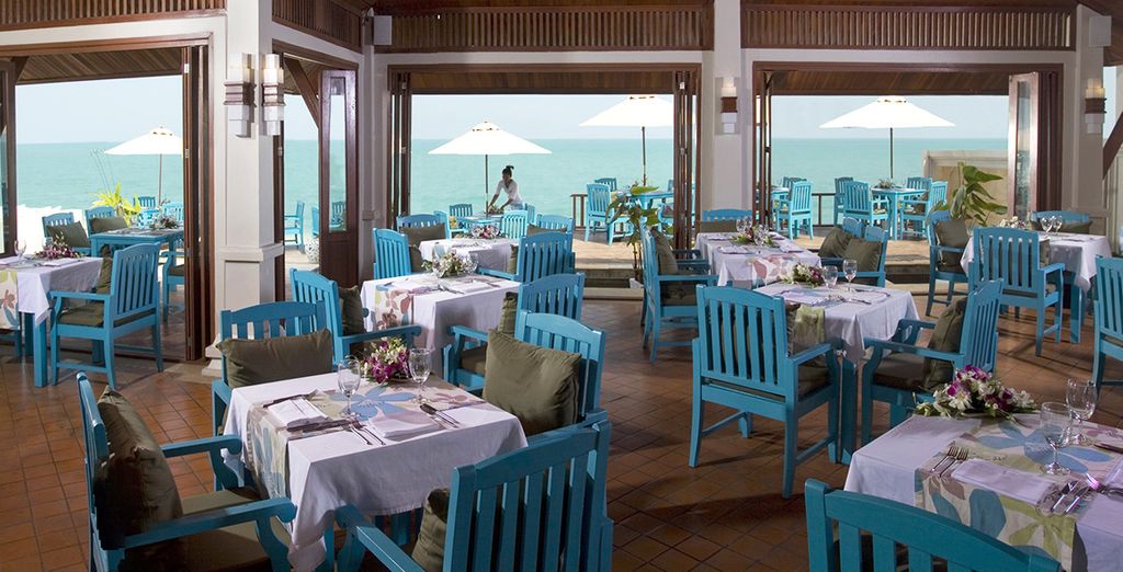 Samui Buri Beach Resort 4* + Panviman Resort 5*