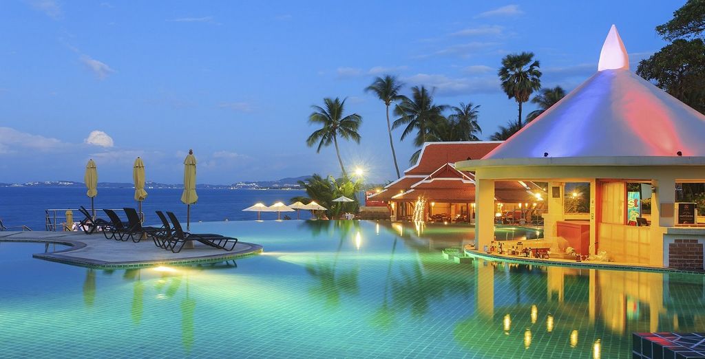 Samui Buri Beach Resort 4* + Panviman Resort 5*
