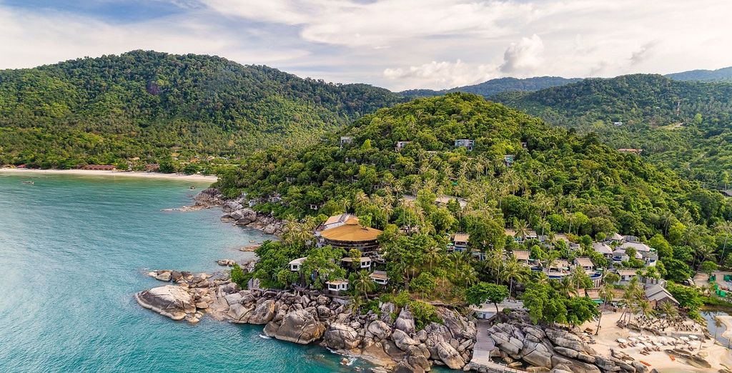 Samui Buri Beach Resort 4* + Panviman Resort 5*