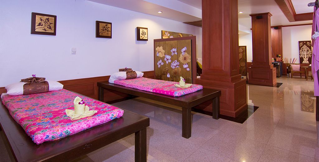 Samui Buri Beach Resort 4* + Panviman Resort 5*