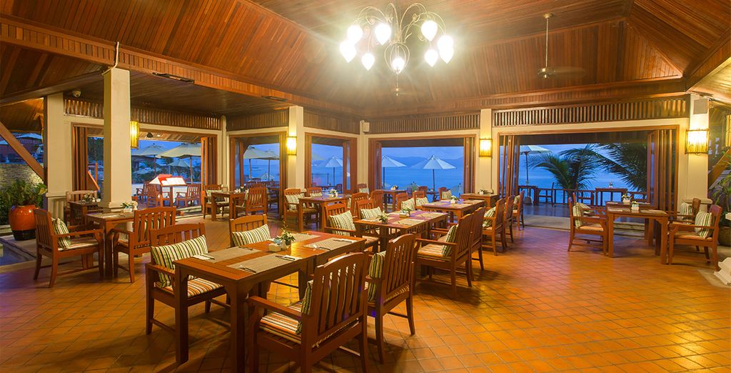 Samui Buri Beach Resort 4* + Panviman Resort 5*