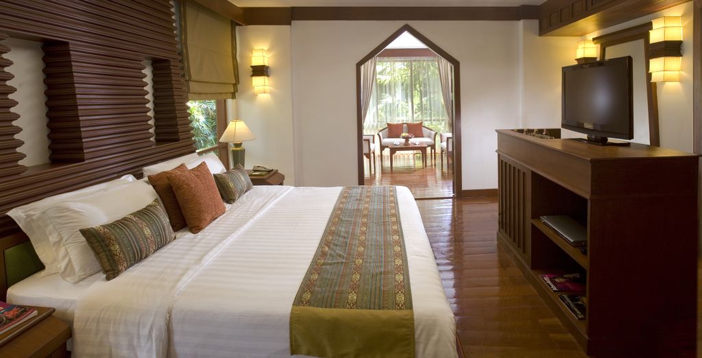 Samui Buri Beach Resort 4* + Panviman Resort 5*
