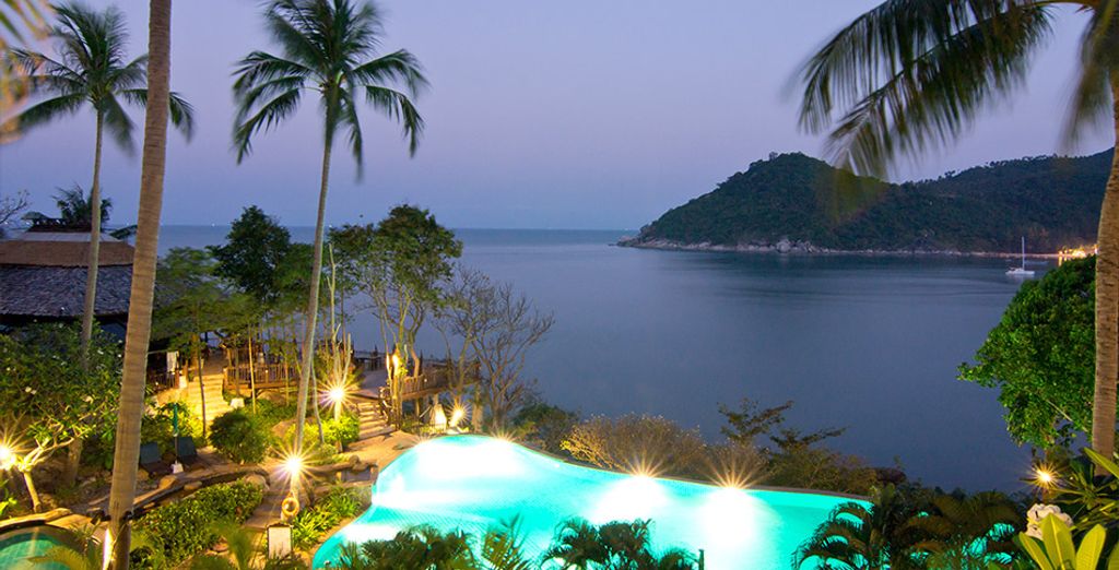 Samui Buri Beach Resort 4* + Panviman Resort 5*