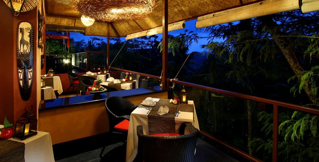 Kupu Kupu Jimbaran Hotel 5* + Kupu Kupu Barong Hotel 5* con tappe a scelta