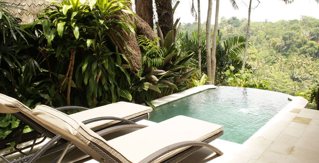 Kupu Kupu Jimbaran Hotel 5* + Kupu Kupu Barong Hotel 5* con tappe a scelta