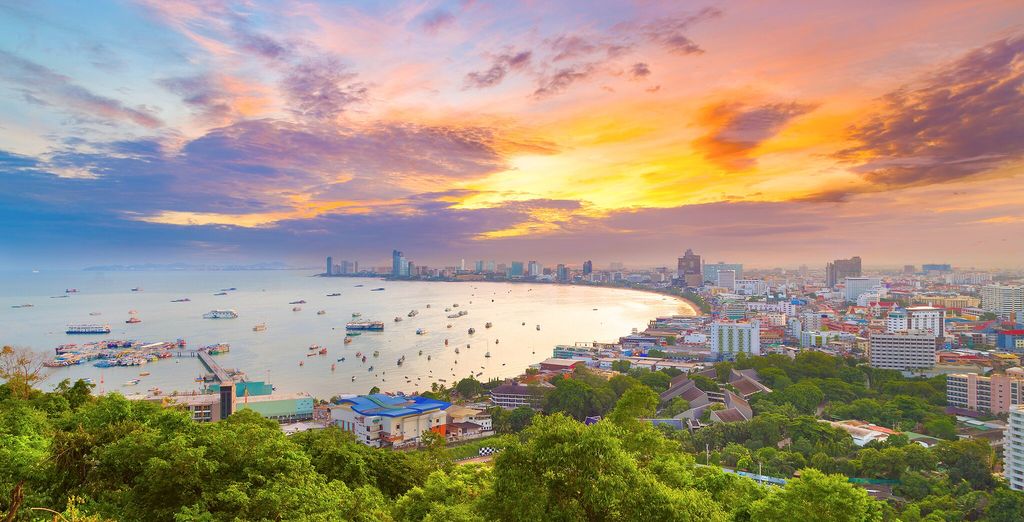 Ramada Menam Riverside Bangkok 5* & Cape Dara The Beachfront Pattaya 5*