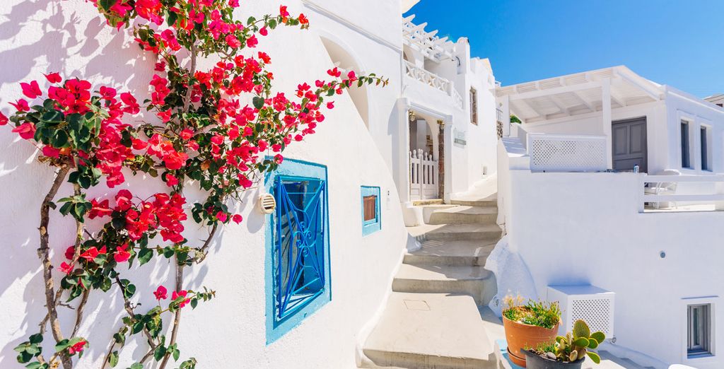Mari Kristin Beach Hotel 4* + Bella Santorini 4*