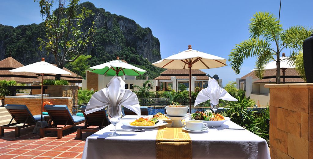 Mode Sathorn Hotel 4* & Aonang Cliff Beach Resort 4*